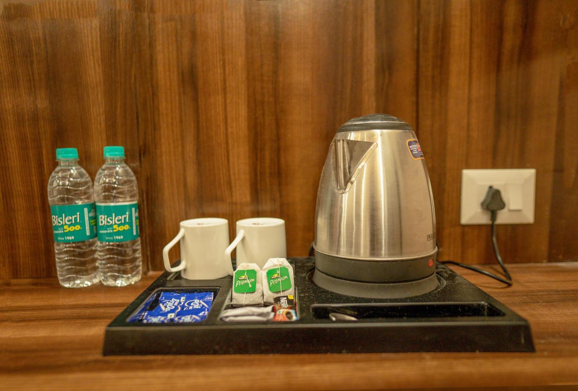 Hotel Vasdaa Grand 데라둔 외부 사진